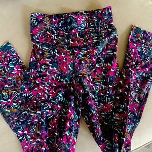 Lululemon 25” leggings. Printed. Size 2 in perfect condition